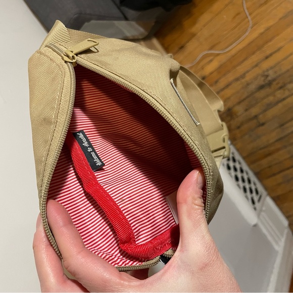 Herschel Supply Company Khaki Belt Bag - Picture 3 of 5